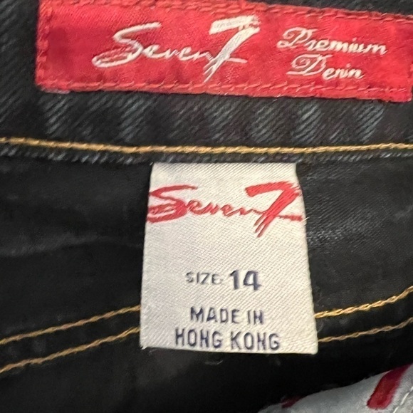 Seven7 Premium jeans size 14 - distressed in some areas - Picture 5 of 5